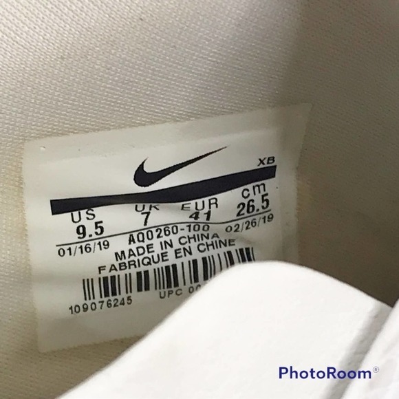 Nike Blazer City Ease solid white slip on sneakers size 9.5 - Picture 9 of 9